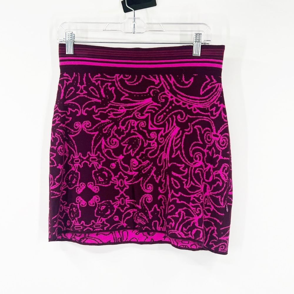 Title Nine Pink Printed Mini Skirt Extra Fine Merino Wool